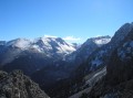 Παρνασσός: κορυφή Νίψι (1.900μ.),  Φαράγγι Καχάλα - Τιθορέα (ή κορυφή Μεγάλη Τούφα (1.593μ.))
